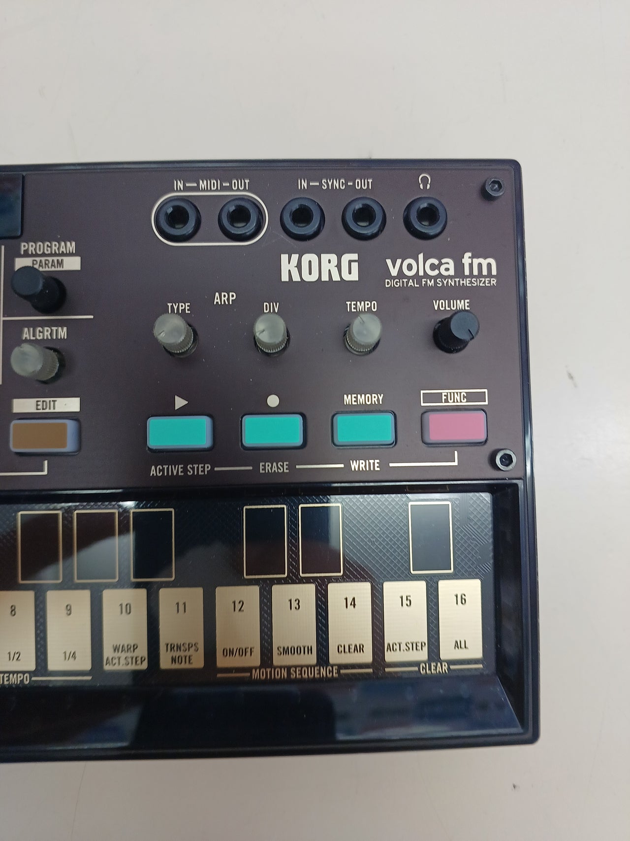 Sintetizador FM compacto KORG Volca FM