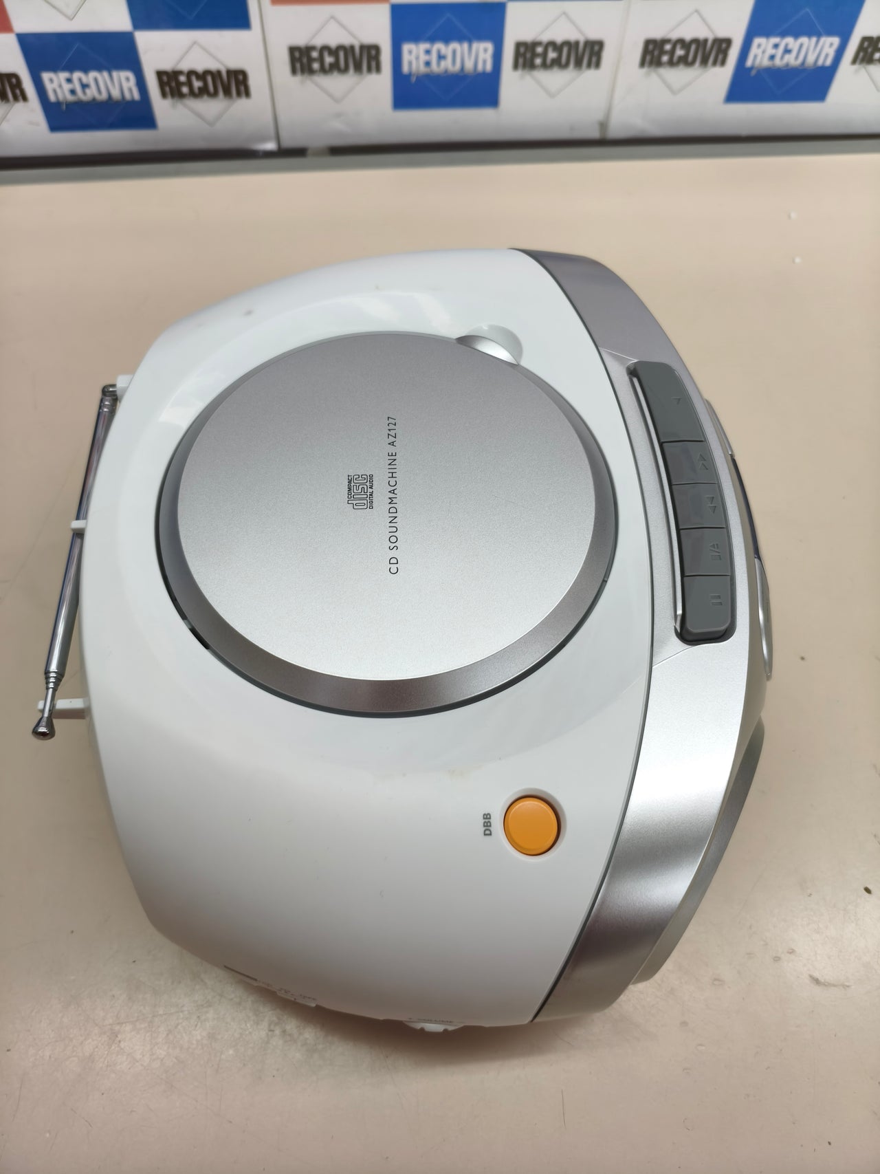 Radio CD portátil Philips AZ127/12 con casete