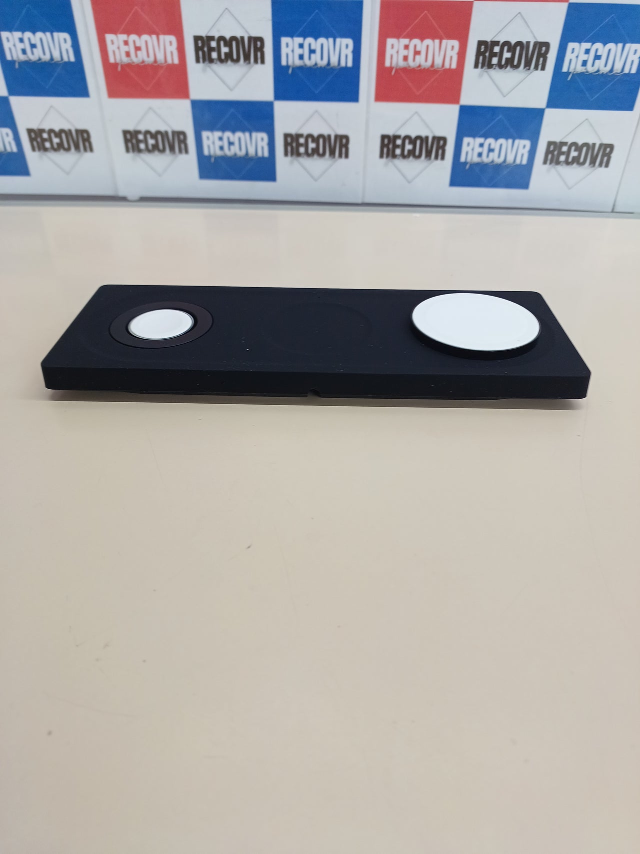 Cargador MagSafe 3 en 1 rápido y portátil - Belkin