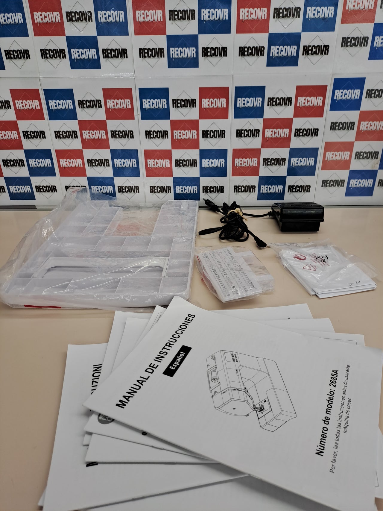 Máquina coser 200 puntadas portátil – Uten