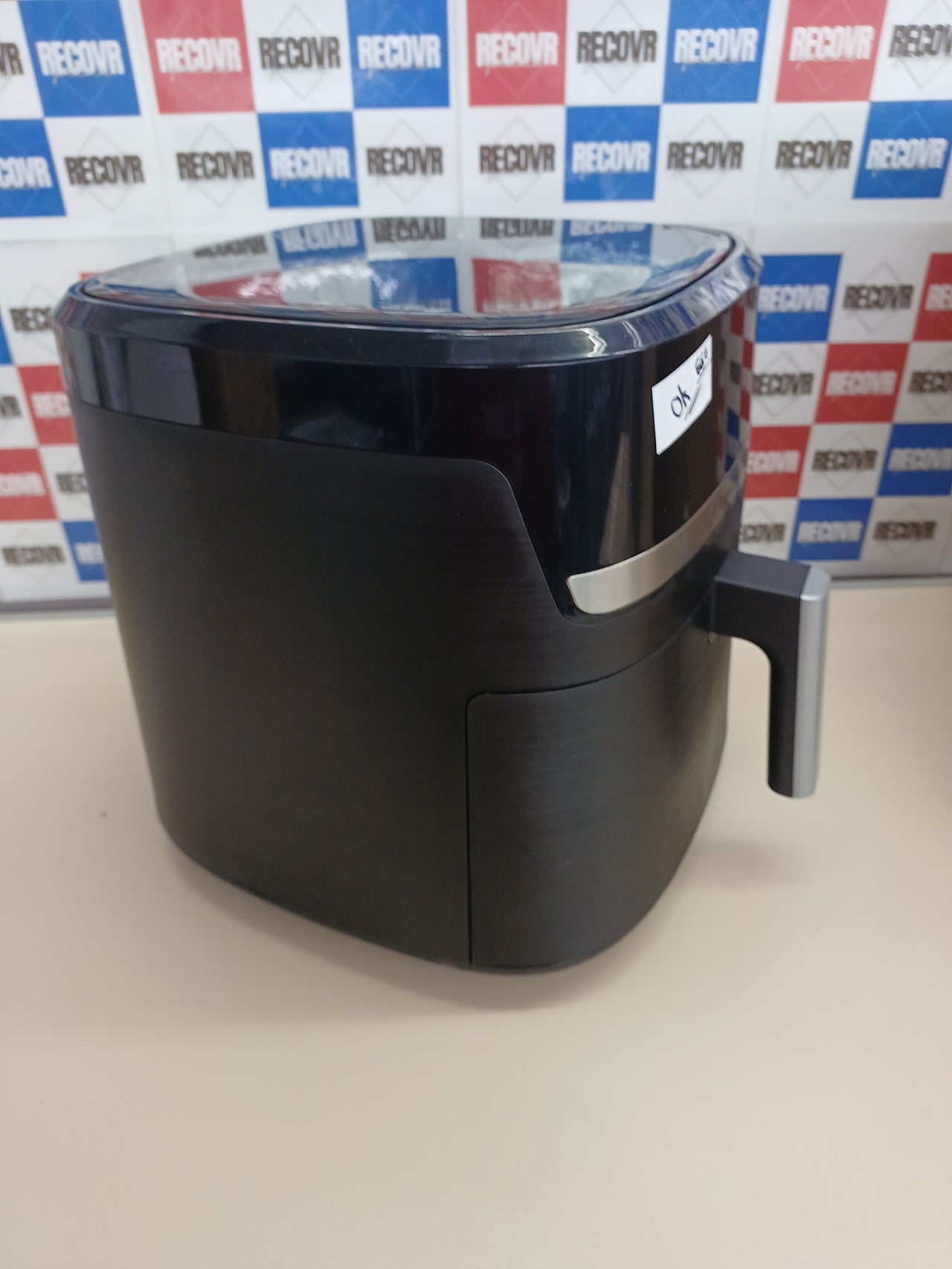 Freidora de aire XXL 8,3L silenciosa con grill - Russell Hobbs