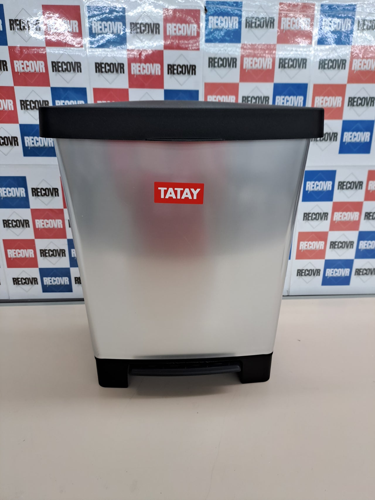 Cubo basura 21L pedal plástico BPA gris Tatay
