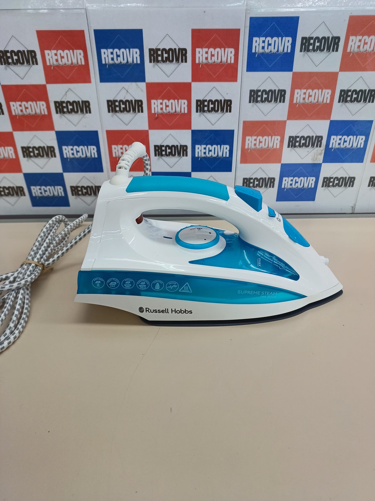 Plancha Vapor 3100W Russell Hobbs