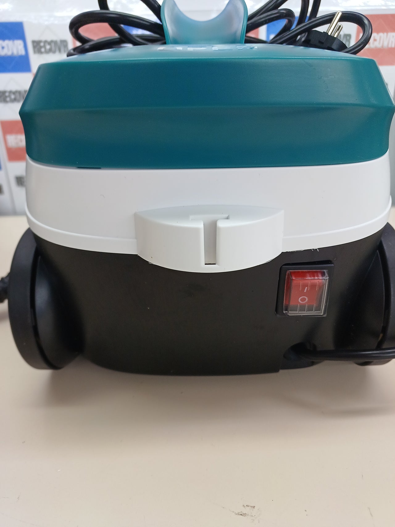 Limpiador a vapor 2000 W 1,5 L 4 bar multifunción – H.Koenig