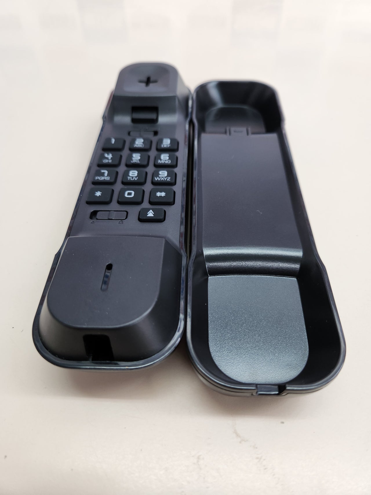 Teléfono Alcatel ATL1413670,  Negro