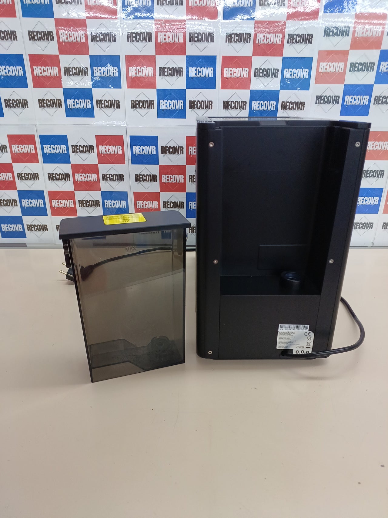 Cafetera Superautomática Cecotec Cremmaet Compact 19B