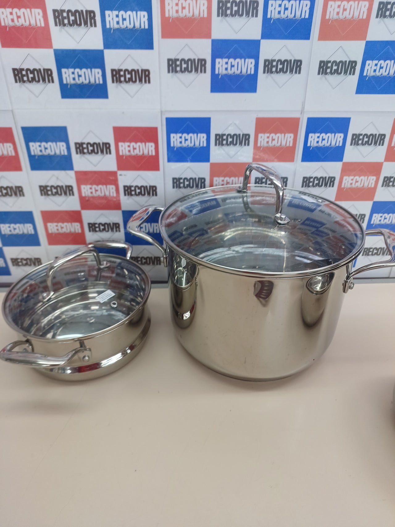 Batería cocina acero inox 15 piezas Amazon Basics