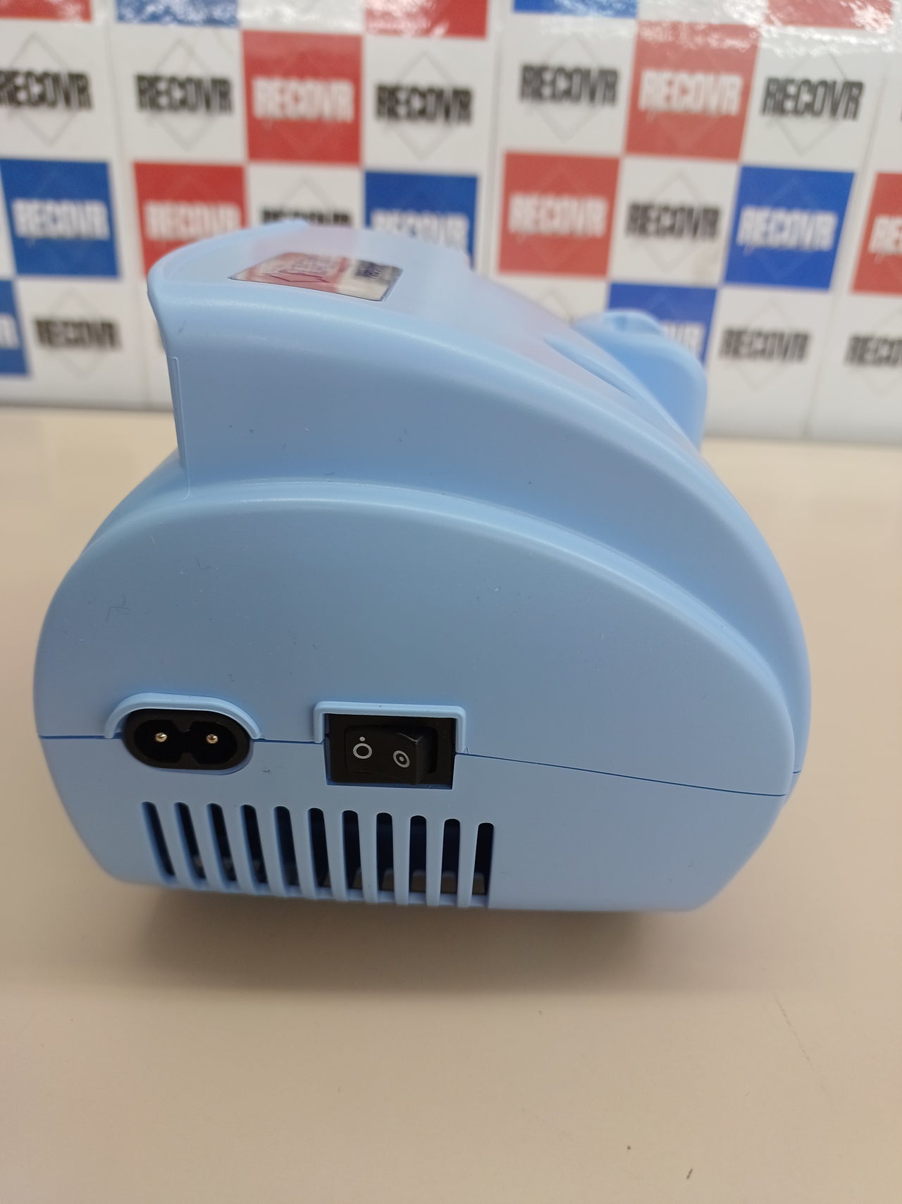 Flaem, Neb-Aid, Nebulizador Portátil, Rápido y Compacto para Vías Respiratorias Bajas, Máquina Nebulizadora para Adultos y Niños Certificada con Mascarillas Blanda y Filtro de Aire, Hecho en Italia