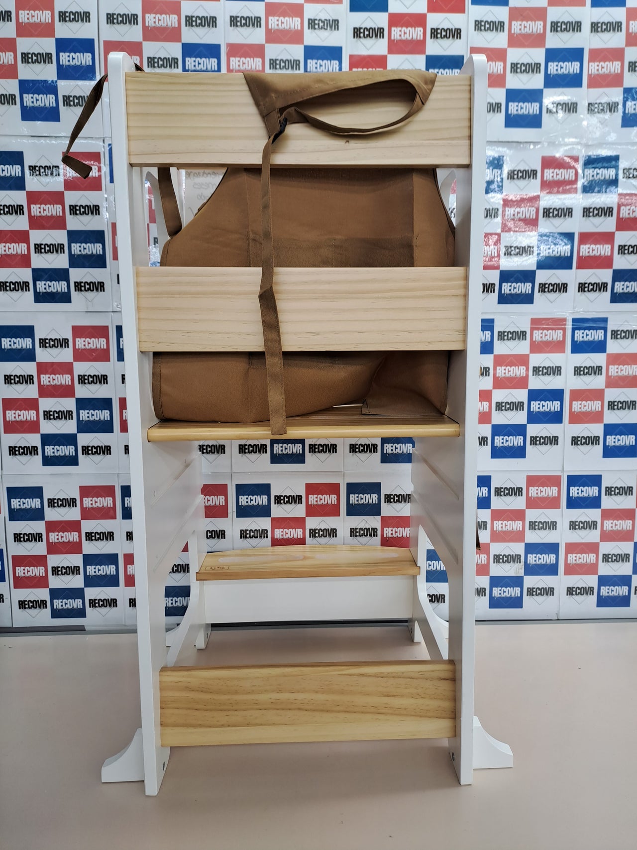 Torre aprendizaje Montessori ajustable madera – BEY & CO
