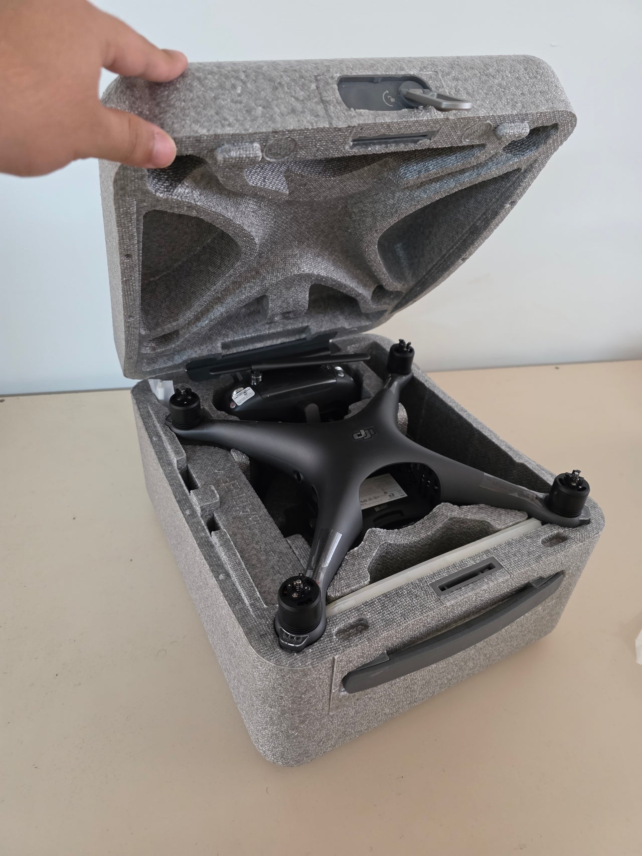 DJI Phantom 4 Pro Plus Obsidian - Dron