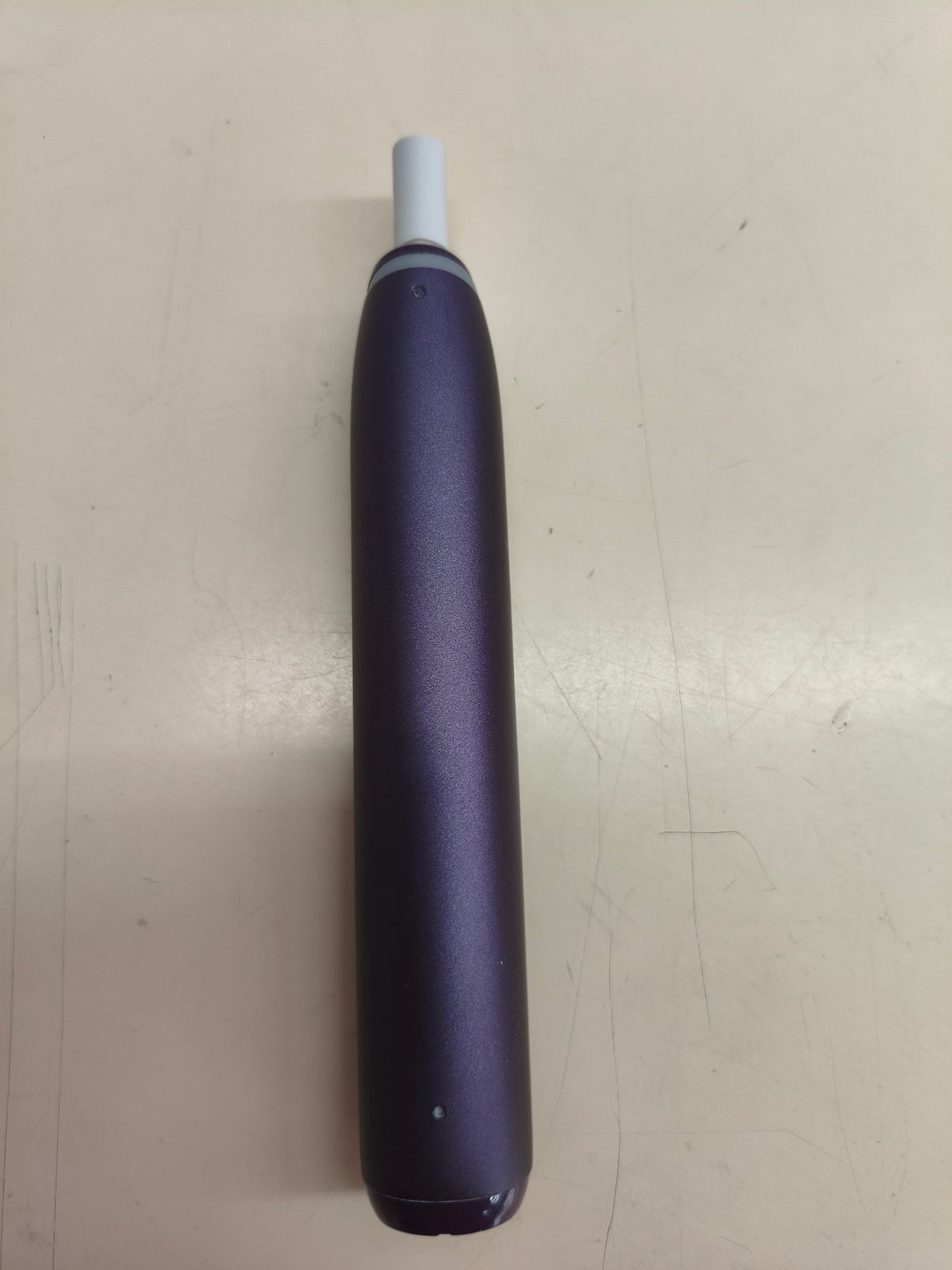 Cepillo de dientes eléctrico Oral-B iO 8N violeta