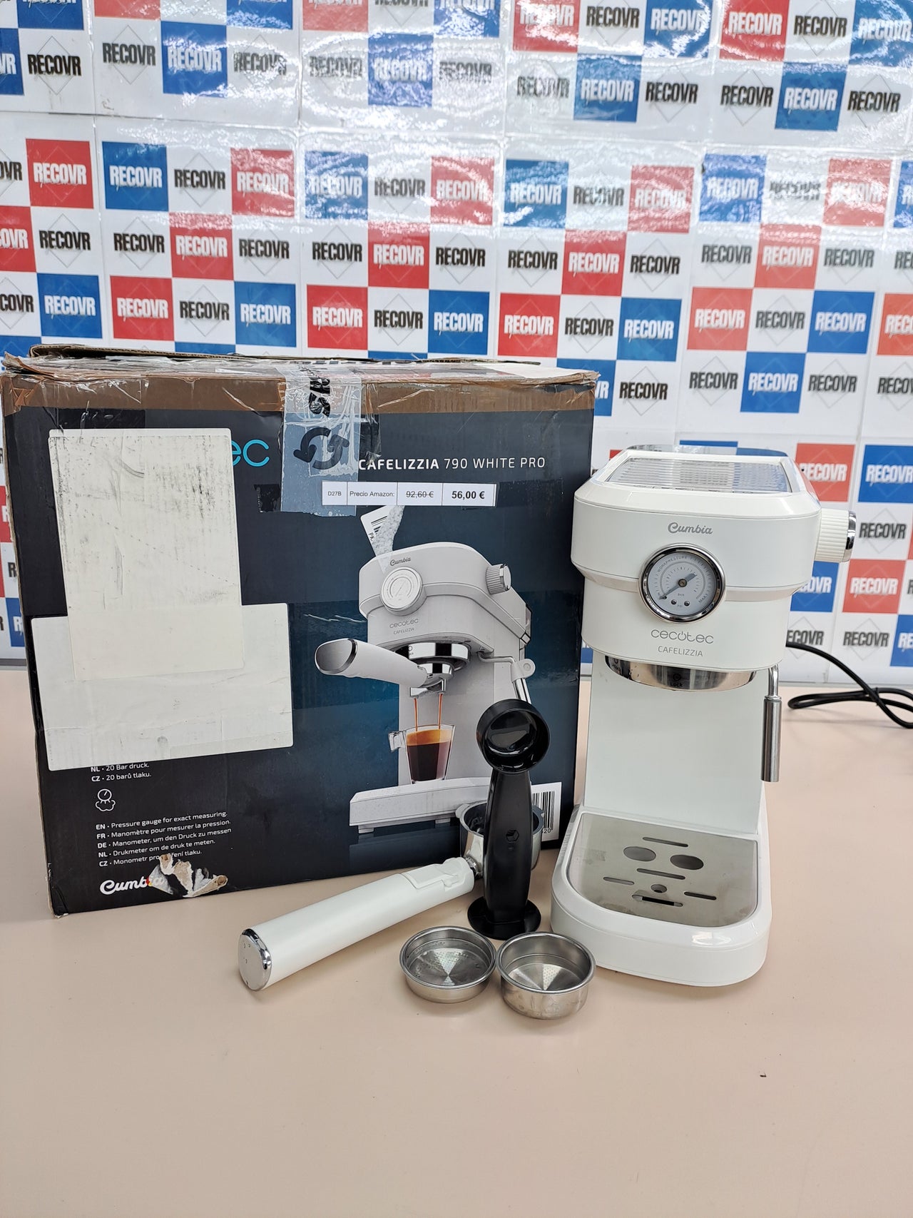 Cafetera Cecotec Espresso cafelizzia 790 White pro