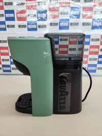 Thumbnail for Cafetera 64 cápsulas 1450W 0,6 litros Tiny Eco verde ¡Tierra! Surtidas, cafetera expreso de plástico reciclad0, 220-240 V, 50/60 Hz,  Lavazza, A Modo Mio