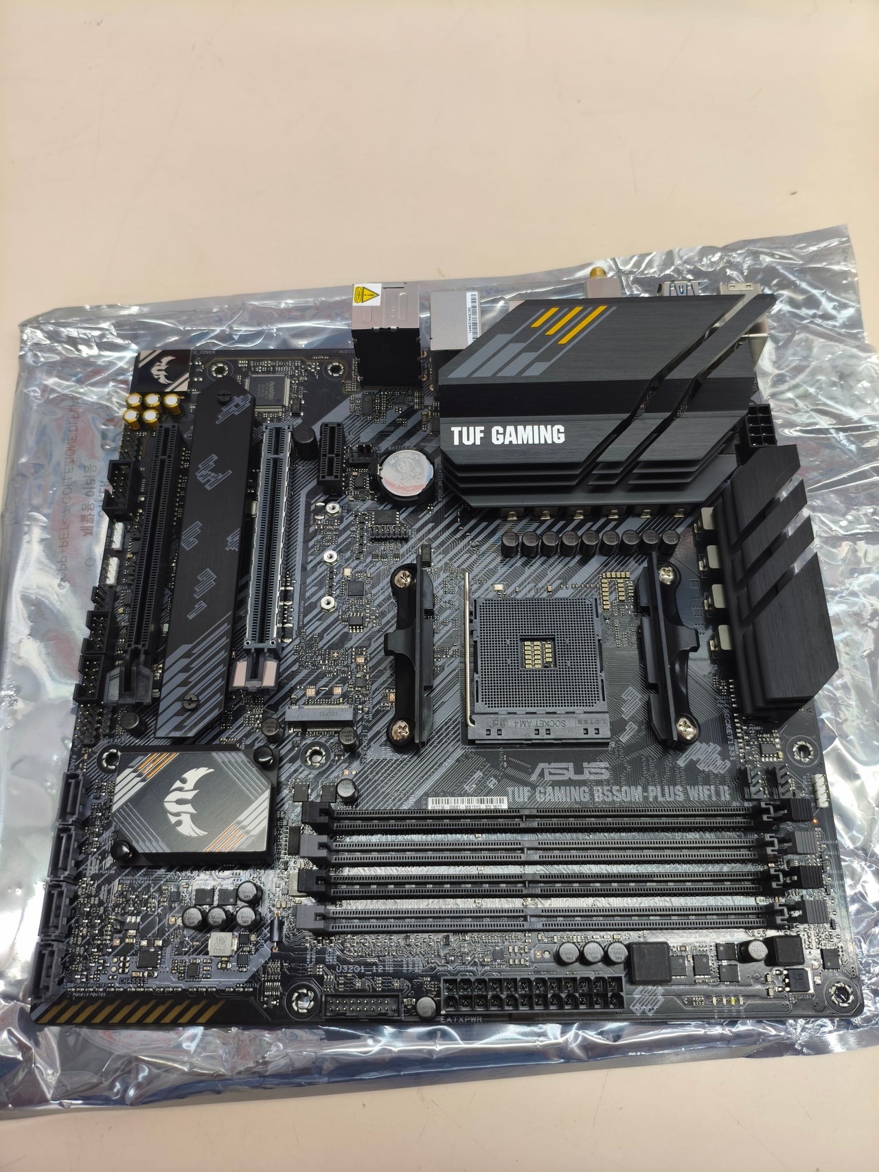 Placa base ASUS TUF Gaming B550M-PLUS WiFi II