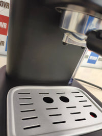 Cafetera espresso KUBO 15 bares 850W con depósito de 1,2 L y vaporizador