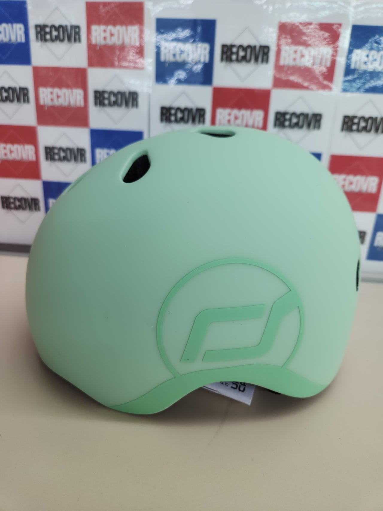 Casco talla S-M 51–55 cm Scoot and Ride regulable