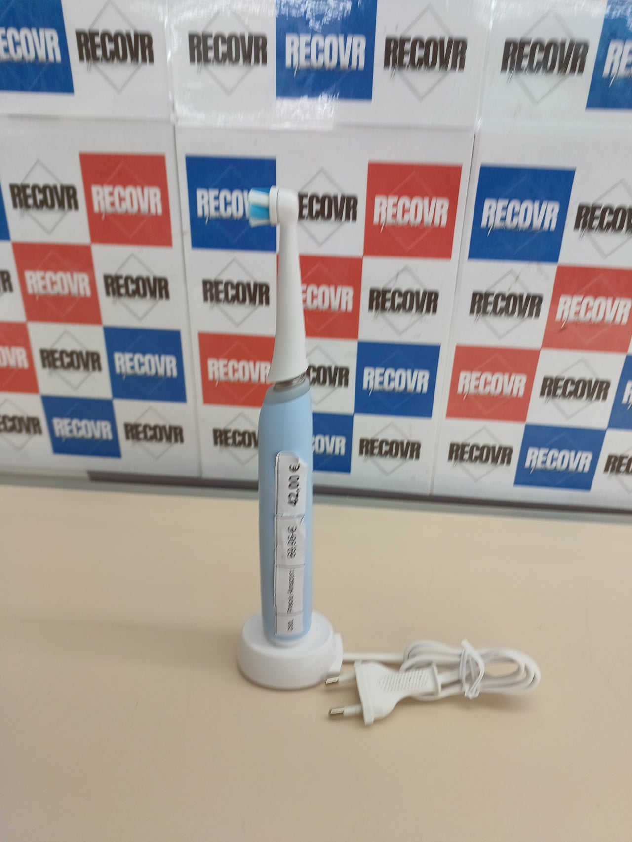 Cepillo dental eléctrico recargable iO 3N Oral-B