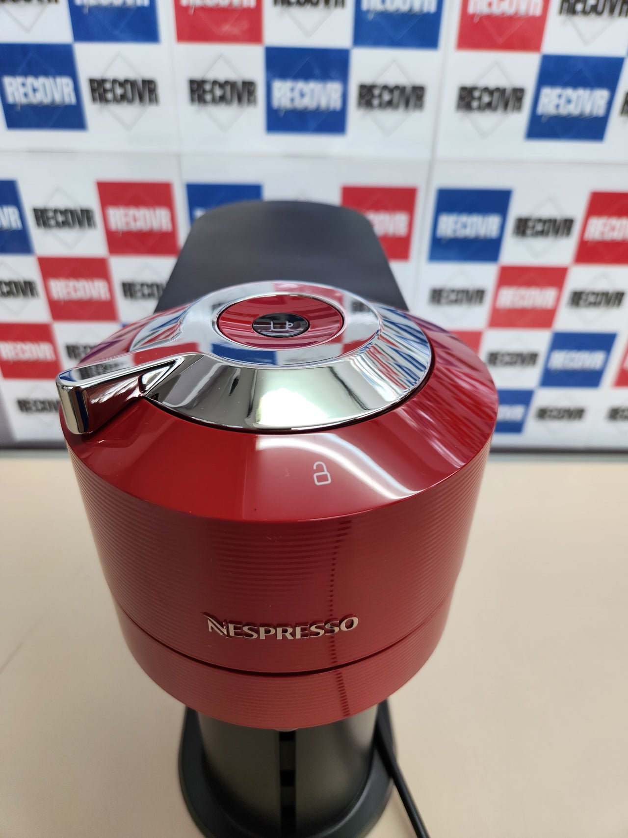 Cafetera 1500W. 1.1L,  cápsulas ,café Krups Nespresso VERTUO Next