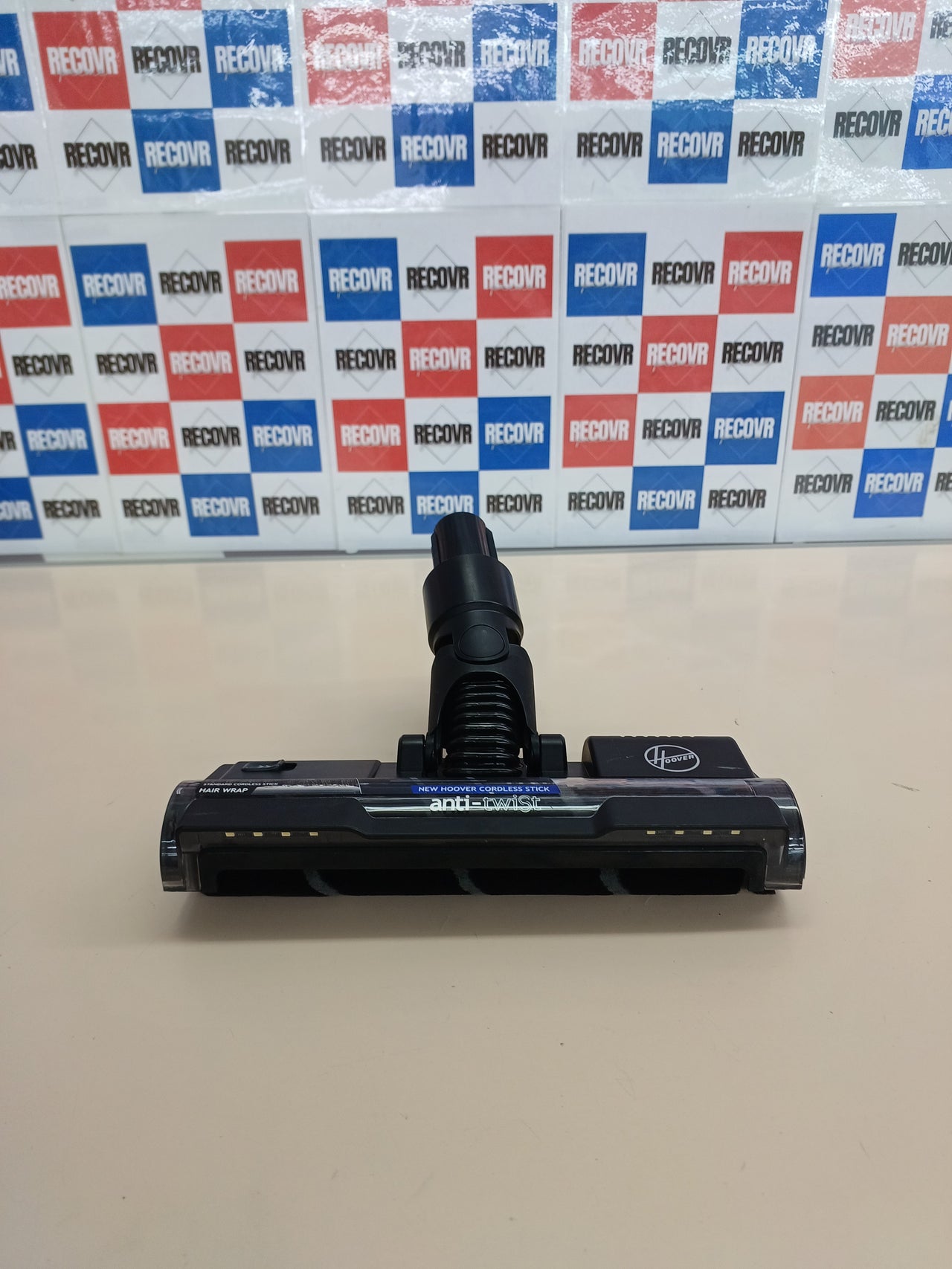 Aspiradora Escoba sin Cable Ligera HOOVER HF2