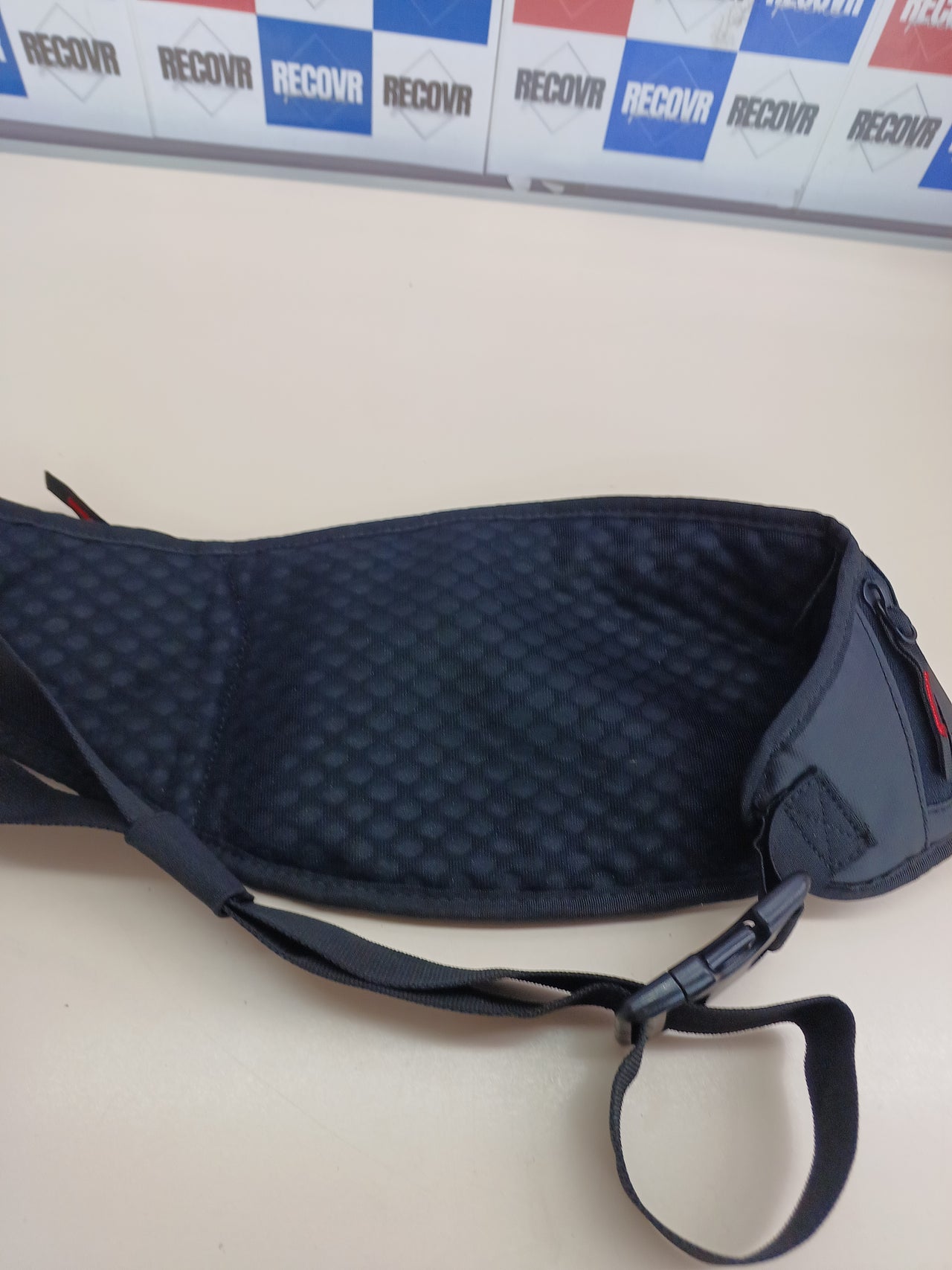 Riñonera urbana resistente para hombre – Fox Hip Pack