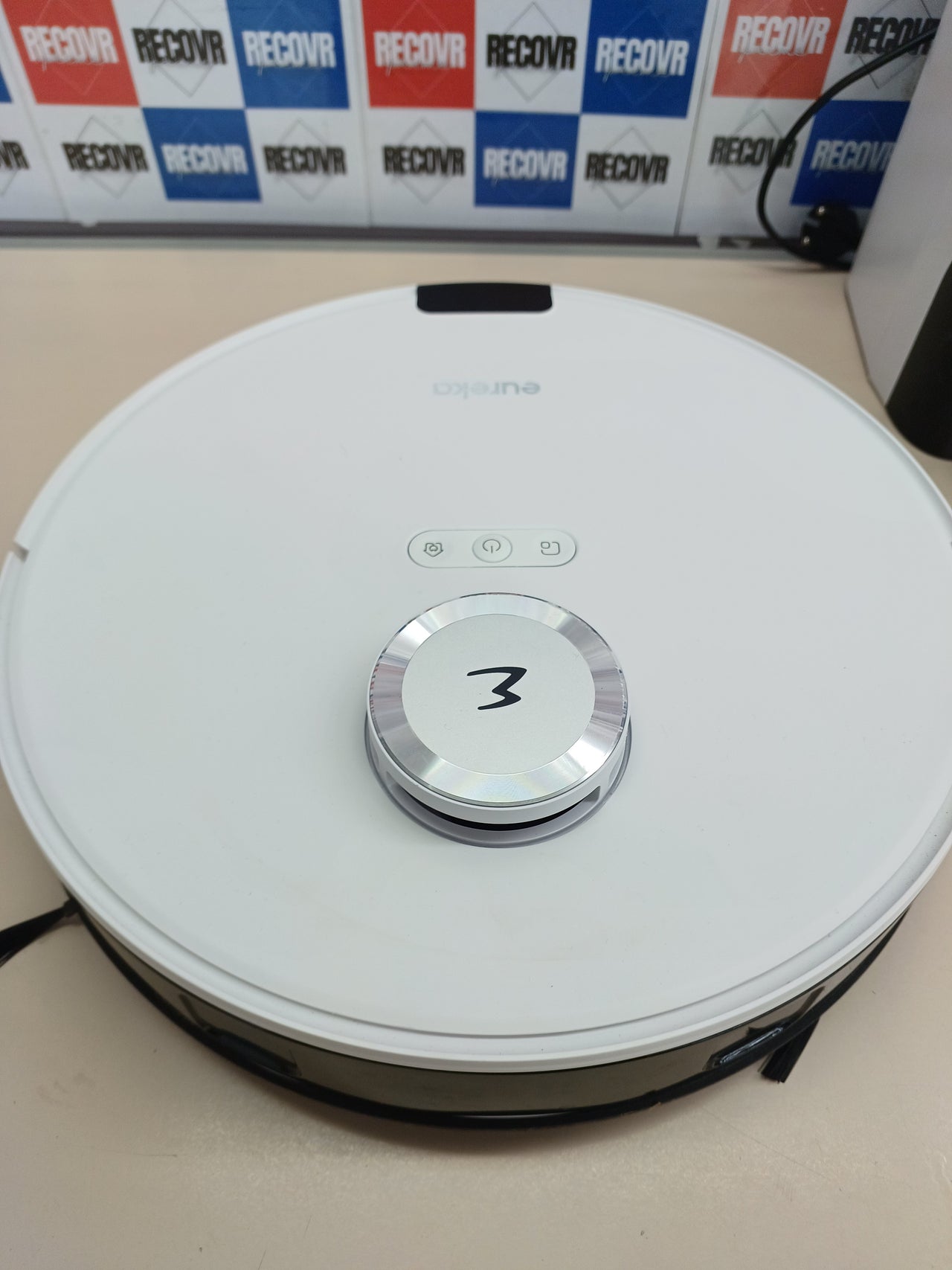 Robot aspirador fregasuelos 4000Pa Eureka NERE10s