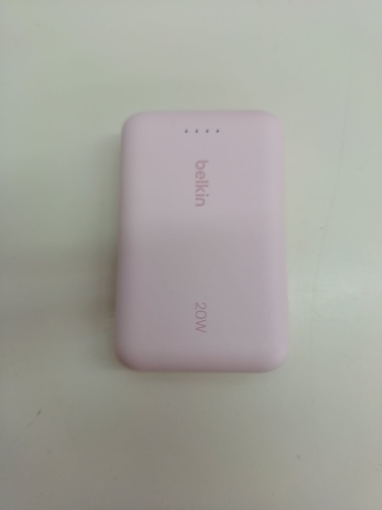 Powerbank 10 000 mAh con cable integrado PD 20W - Belkin
