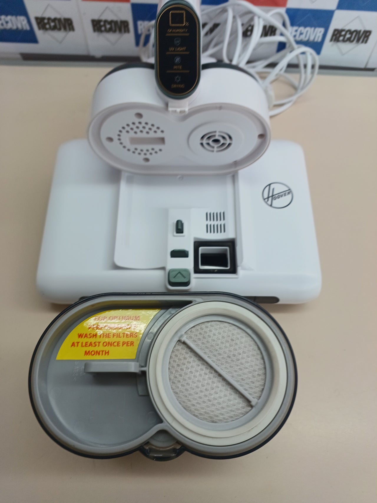 Aspirador de mano colchones 4 funciones – Hoover