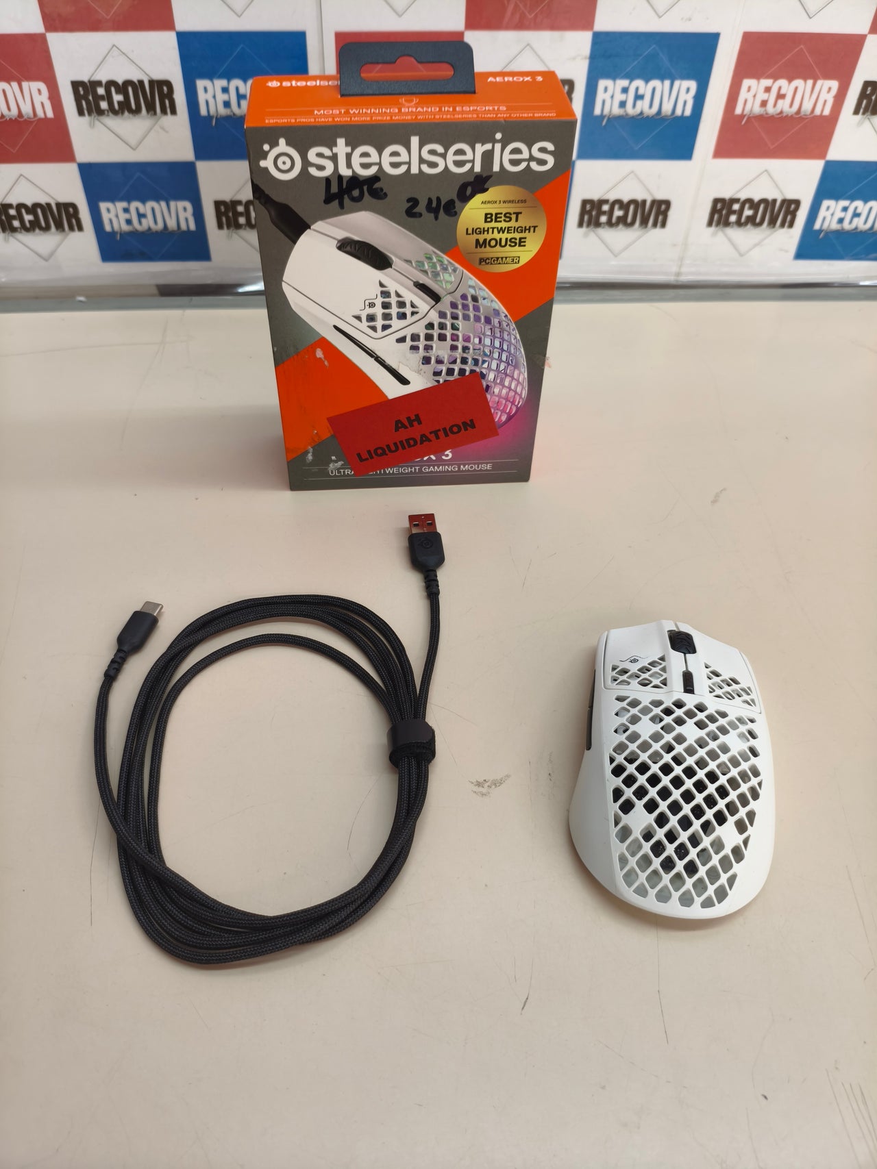 Ratón gaming SteelSeries Aerox 3 con cable, blanco