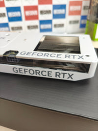 Tarjeta gráfica Gigabyte GeForce RTX 4060 AERO OC 8 GB