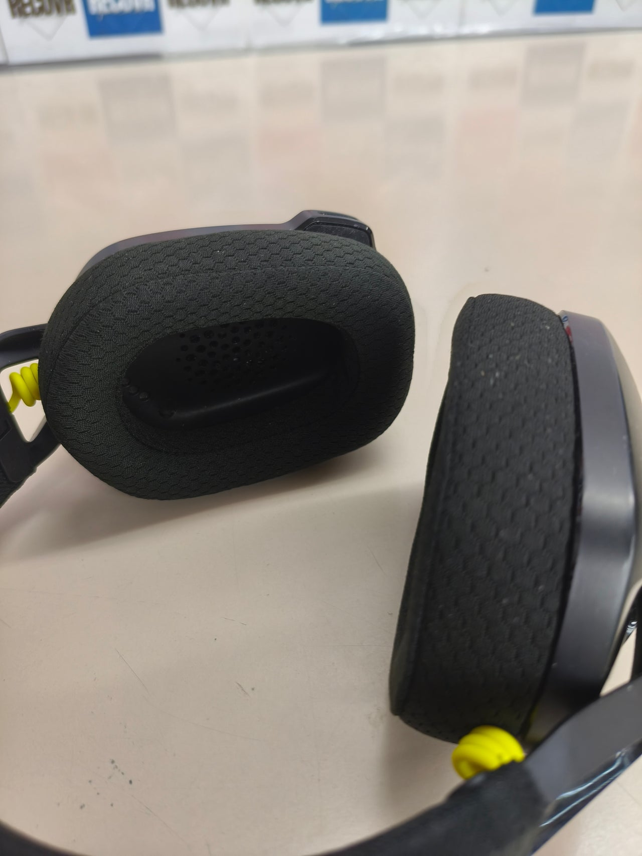 Auriculares gaming Logitech G435 LIGHTSPEED