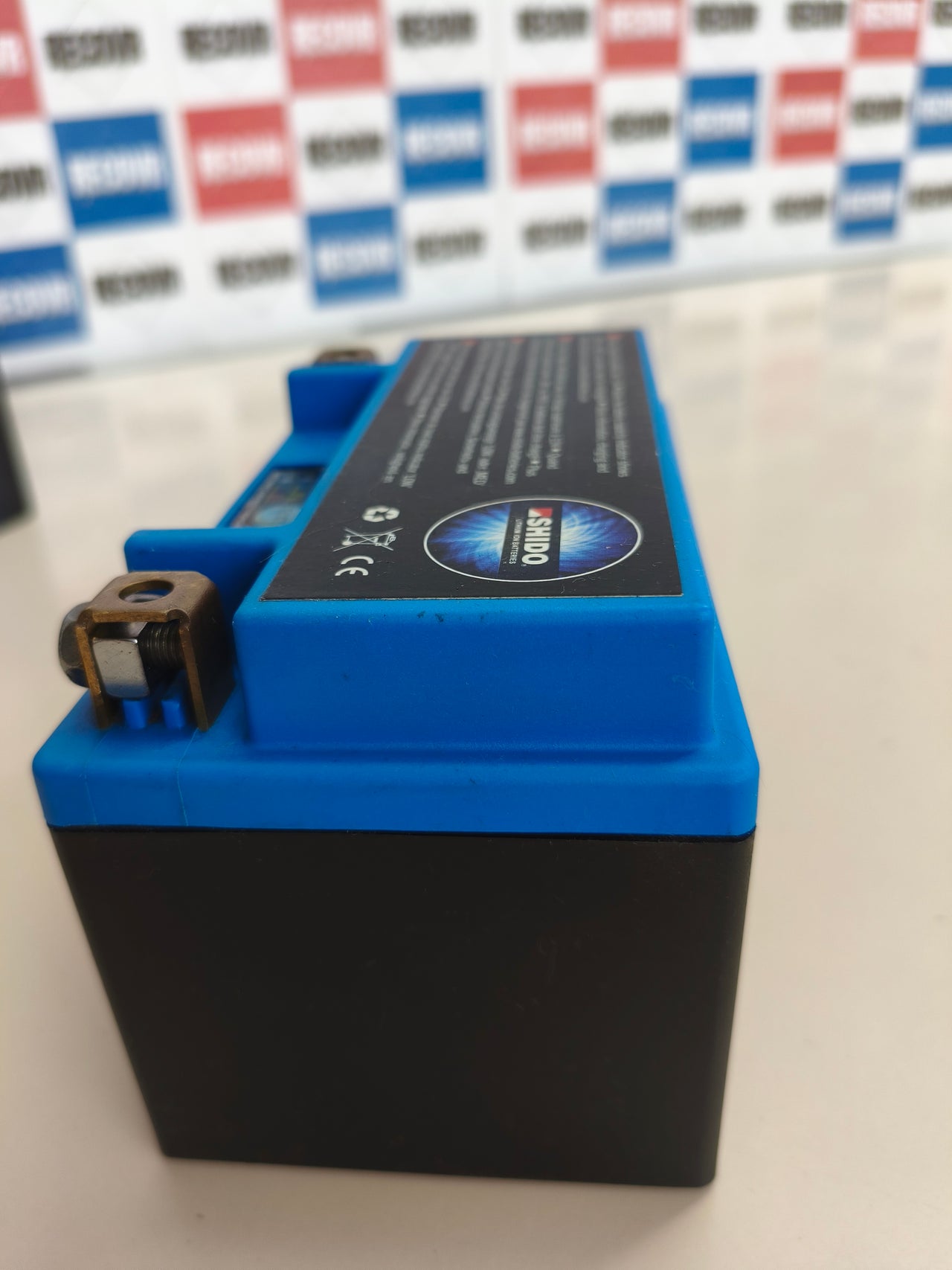 Batería de litio para moto Shido LT12A-BS Lion S azul