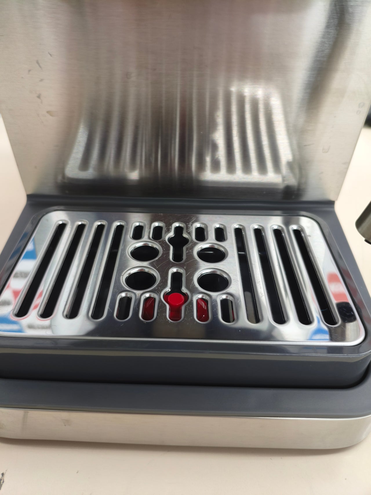 Cafetera espresso manual De’Longhi Classic 15 bares acero inoxidable