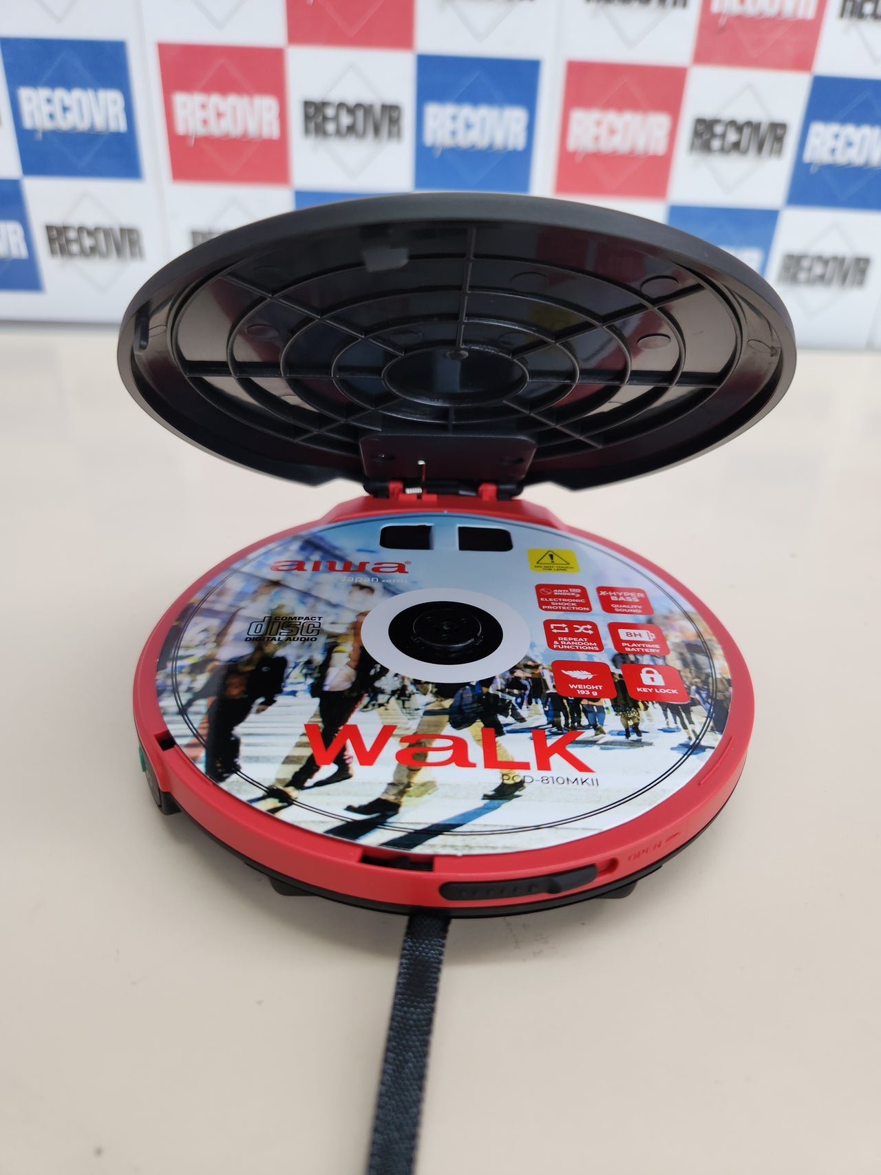 Reproductor CD/MP3 Aiwa Walk rojo portátil