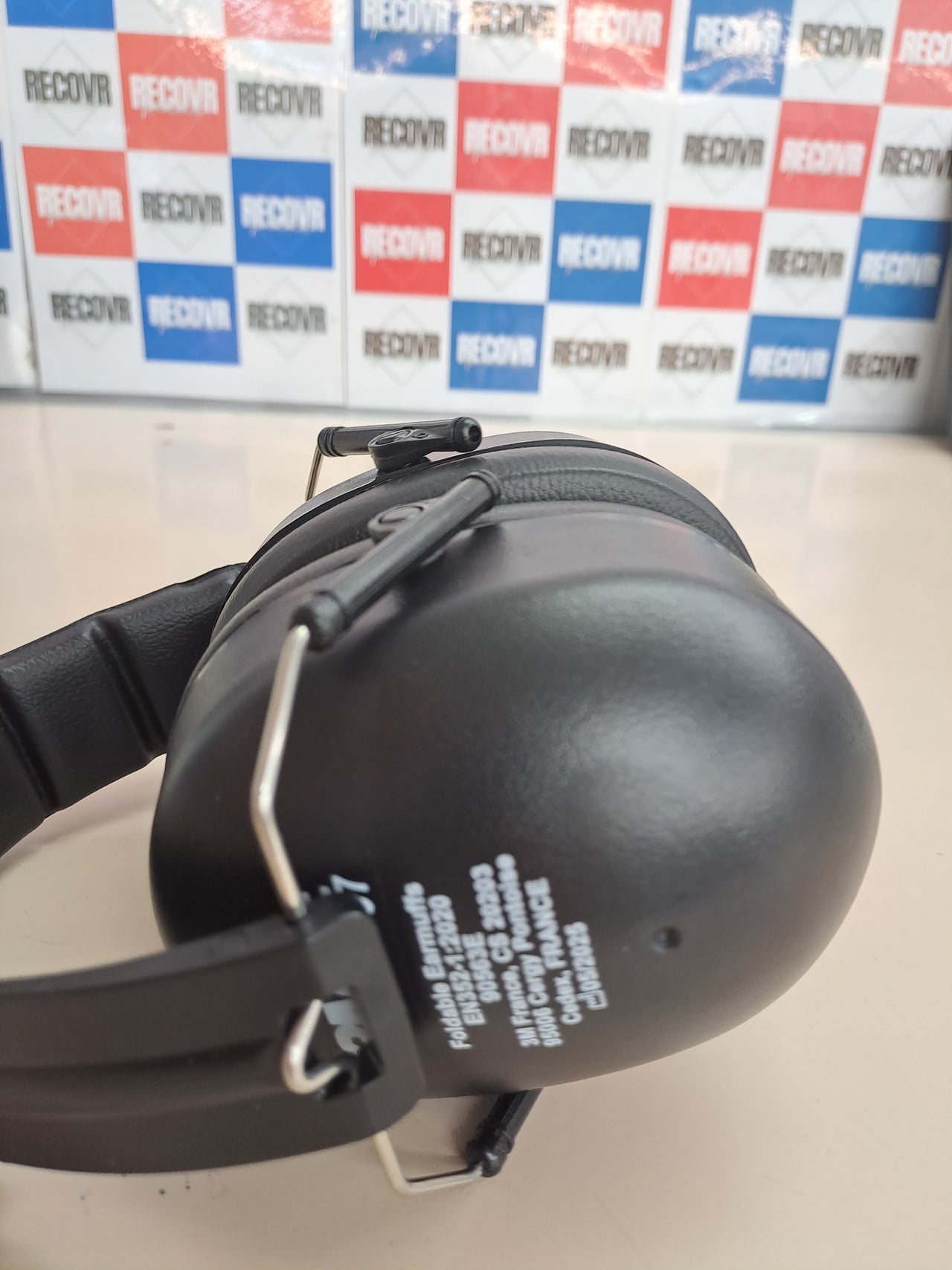 Orejeras de protección auditiva plegables 3M