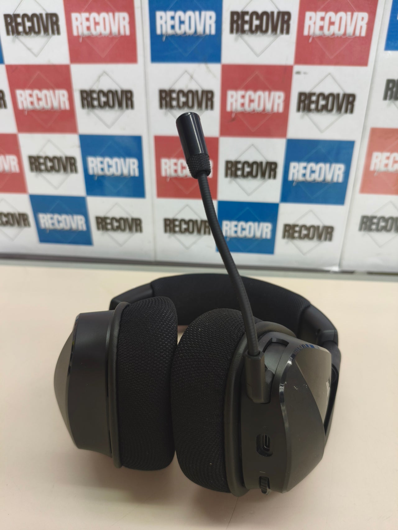 Auriculares gaming inalámbricos Corsair VOID v2