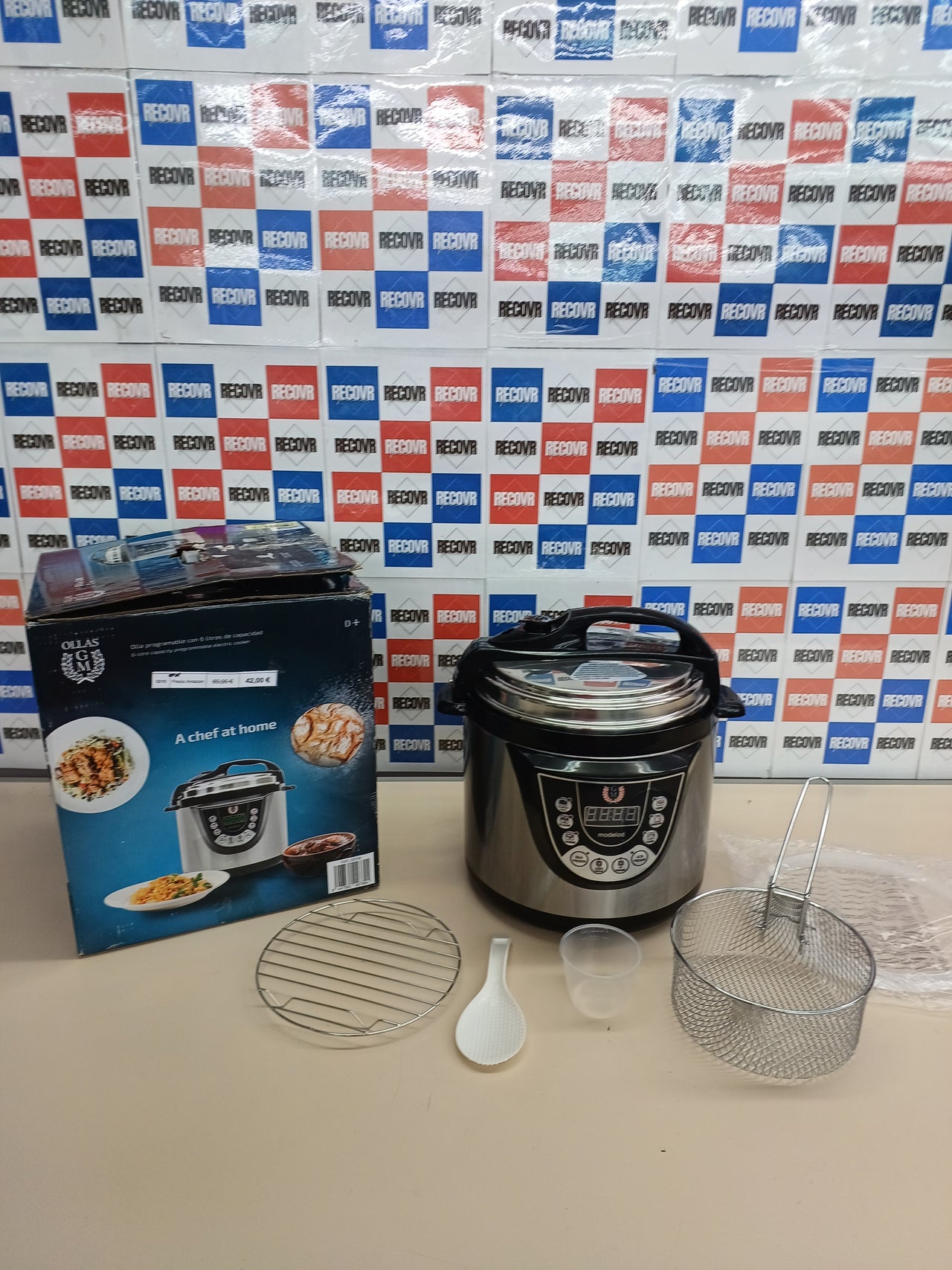Olla eléctrica a presión programable 6 L 1000 W 9 menús - Cecotec GM D+