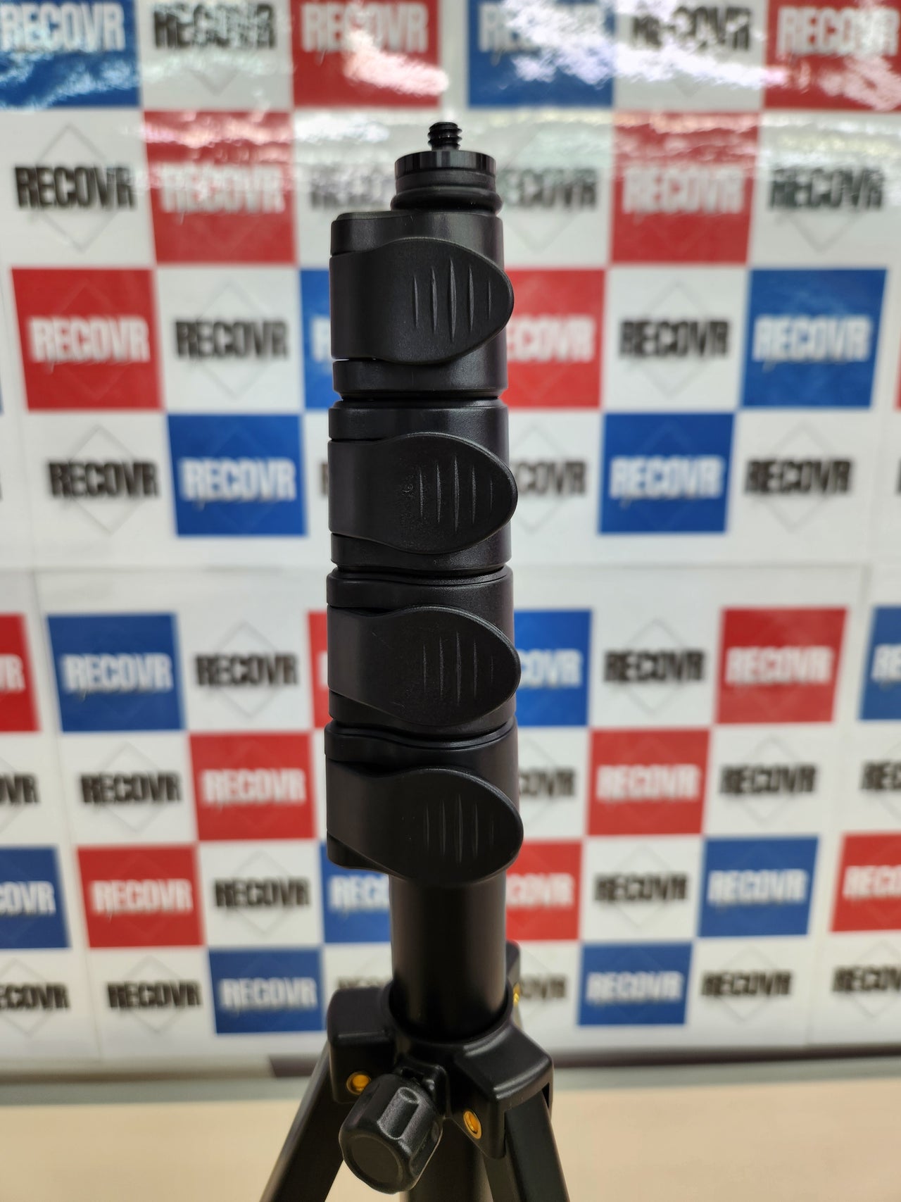 Tripode para Movil 172cm Victiv
