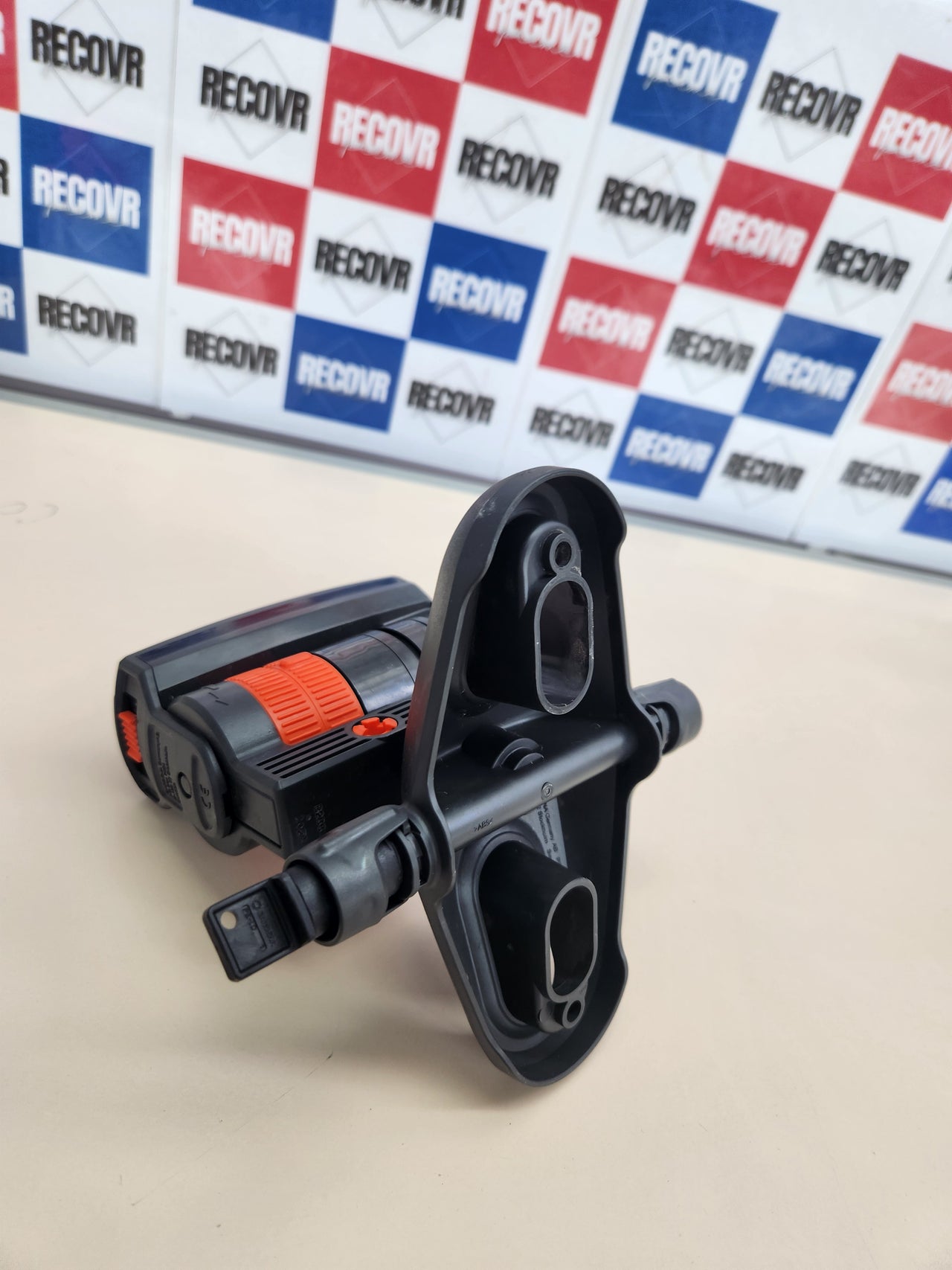 Sistema Micro-Drip aspersor Cuadrado OS 90: Aspersor para el Sistema de riego automático, Ajustable a Superficies cuadradas de hasta 90 m², técnica de conexión Quick & Easy (13325-20)Gardena