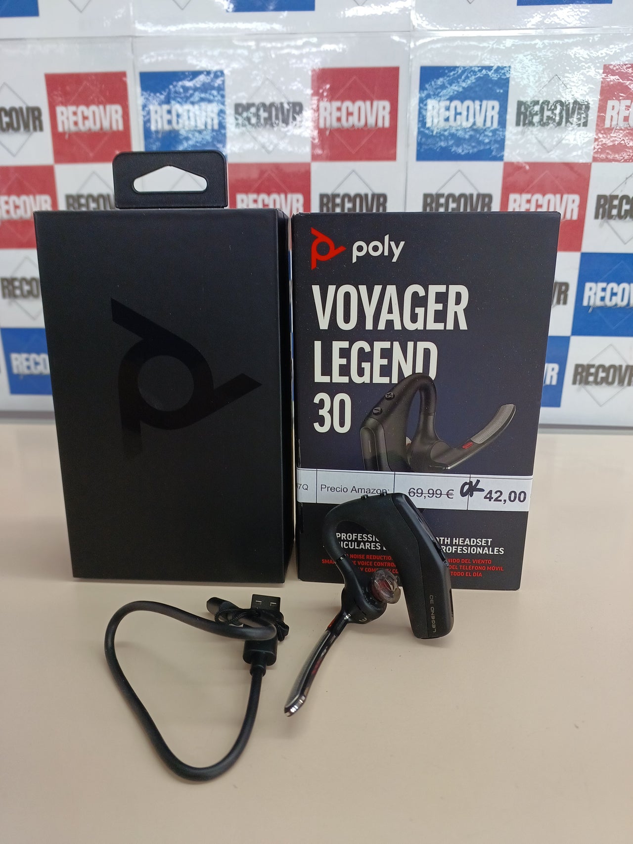 Auricular Bluetooth cancelación ruido POLY Voyager Legend 30