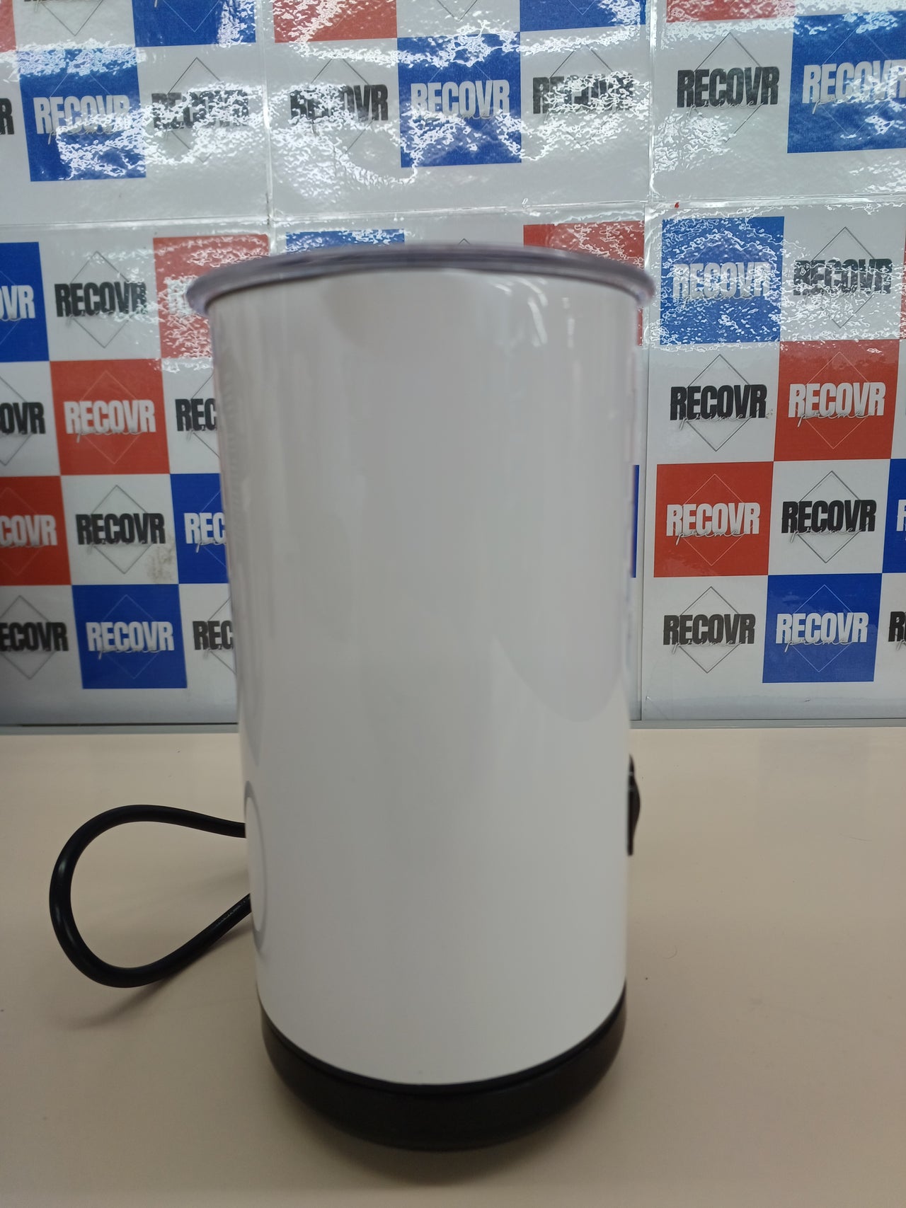 Espumador de leche  300 ml  Capacidad 150 ml Bialetti