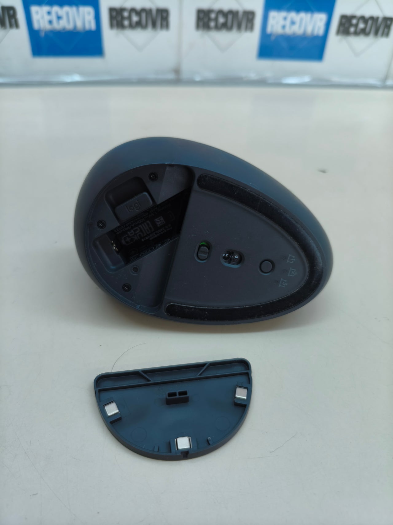 Ratón ergonómico vertical Logitech Lift para zurdos