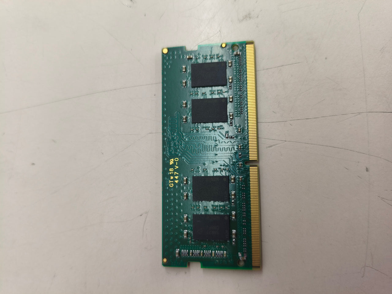Memoria RAM Crucial DDR4 8 GB SODIMM 2400