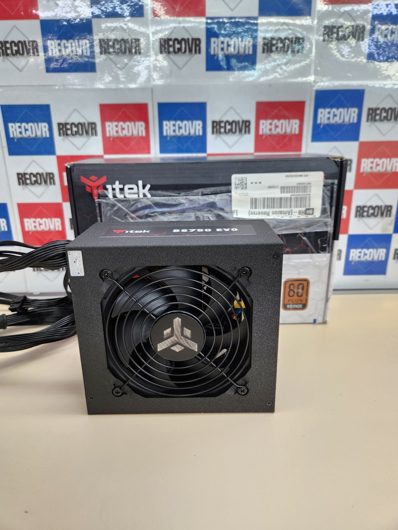 Fuente de Alimentación 750W 80+ Bronze Itek