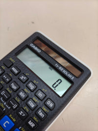 Calculadora escolar Casio FX-82SOLAR II