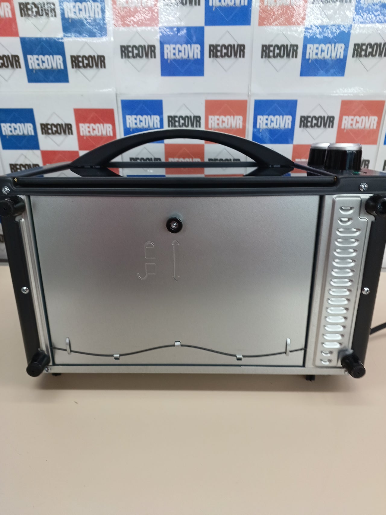 Mini horno eléctrico 10L con temporizador y 230 °C – Cecotec