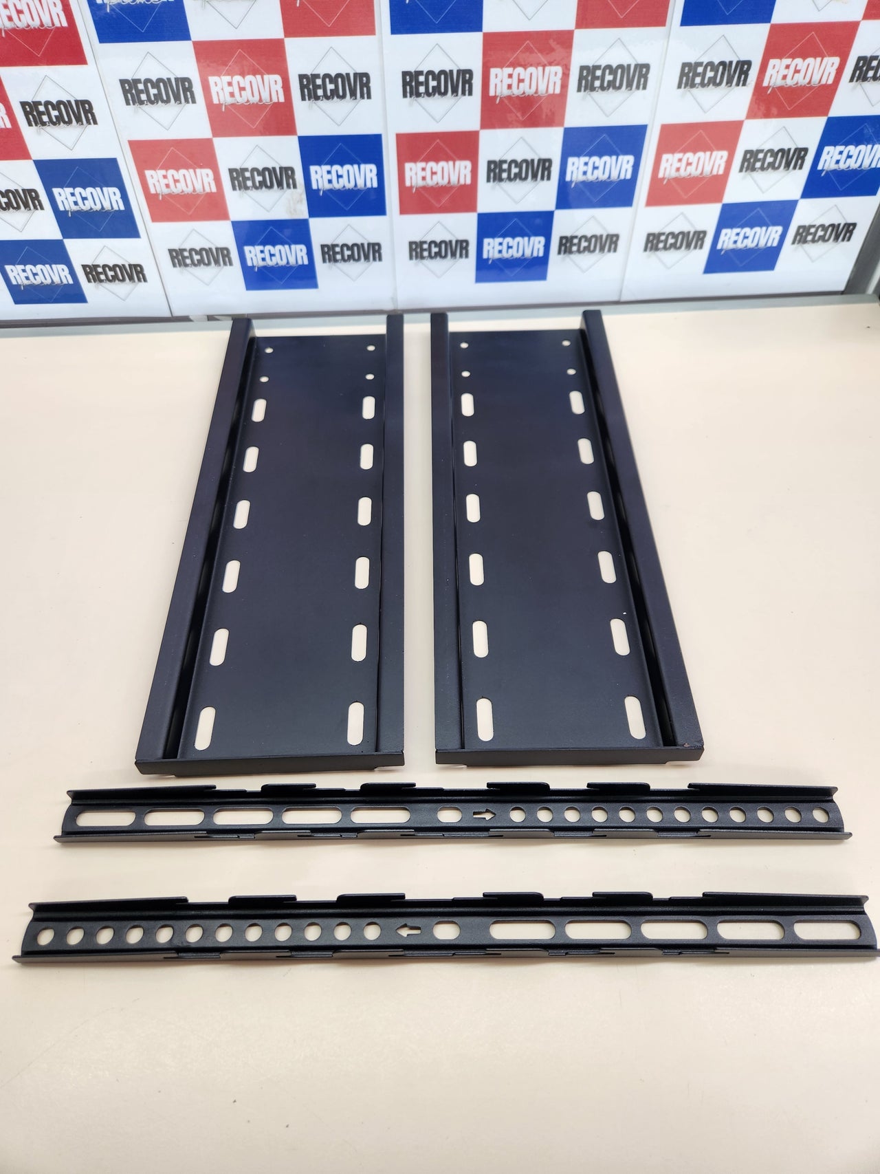 Soporte TV Pie Universal GRIFEMA GB3002 para Televisores de Plasma/LCD/LED hasta 85 Pulgadas, Soporte TV Suelo con Estantes de Vidrio Templado de 2 Niveles, hasta 60 kg, VESA MÁX. 400x800mm