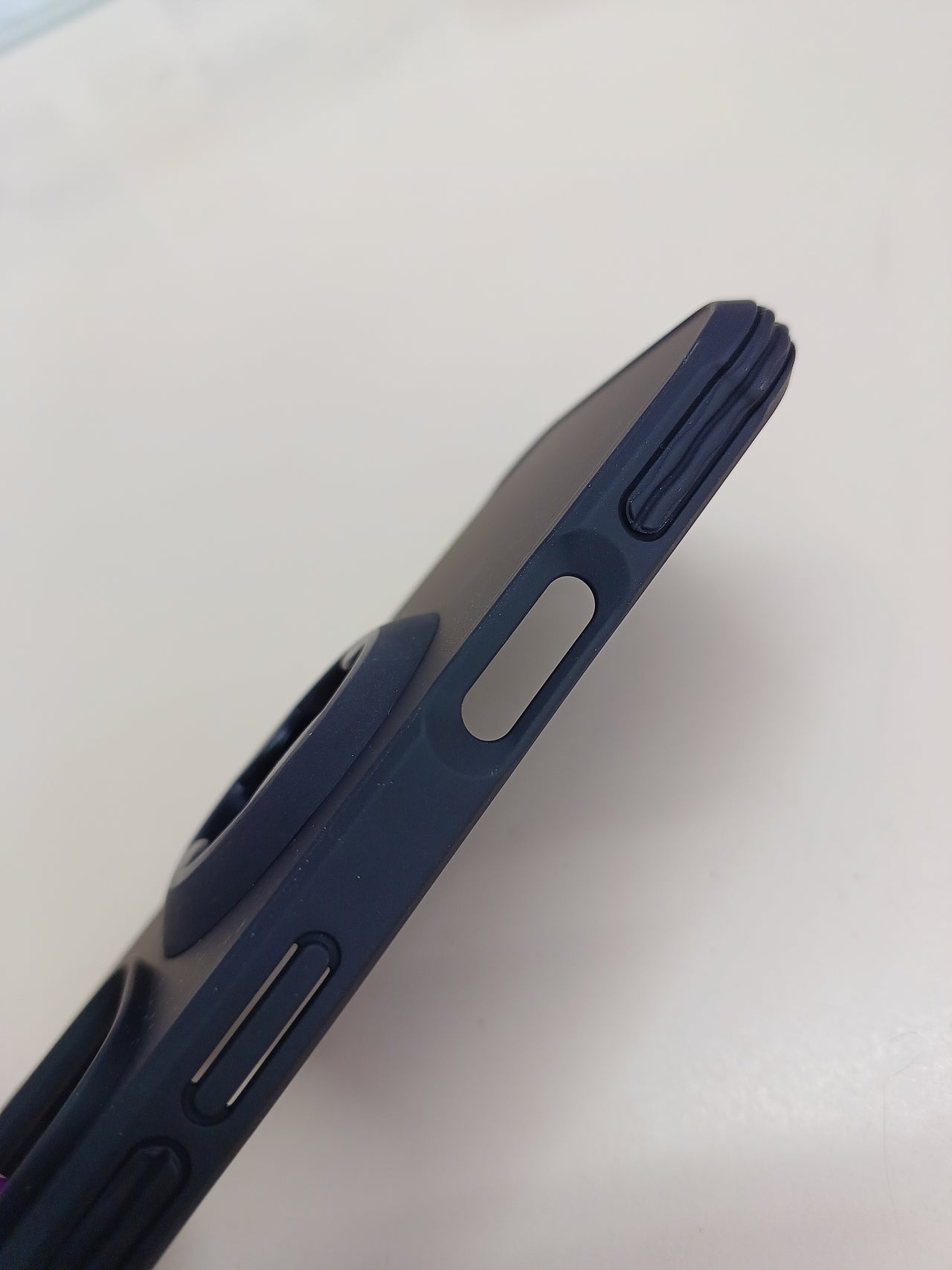Funda iPhone 16 Pro para soporte moto Quiklox