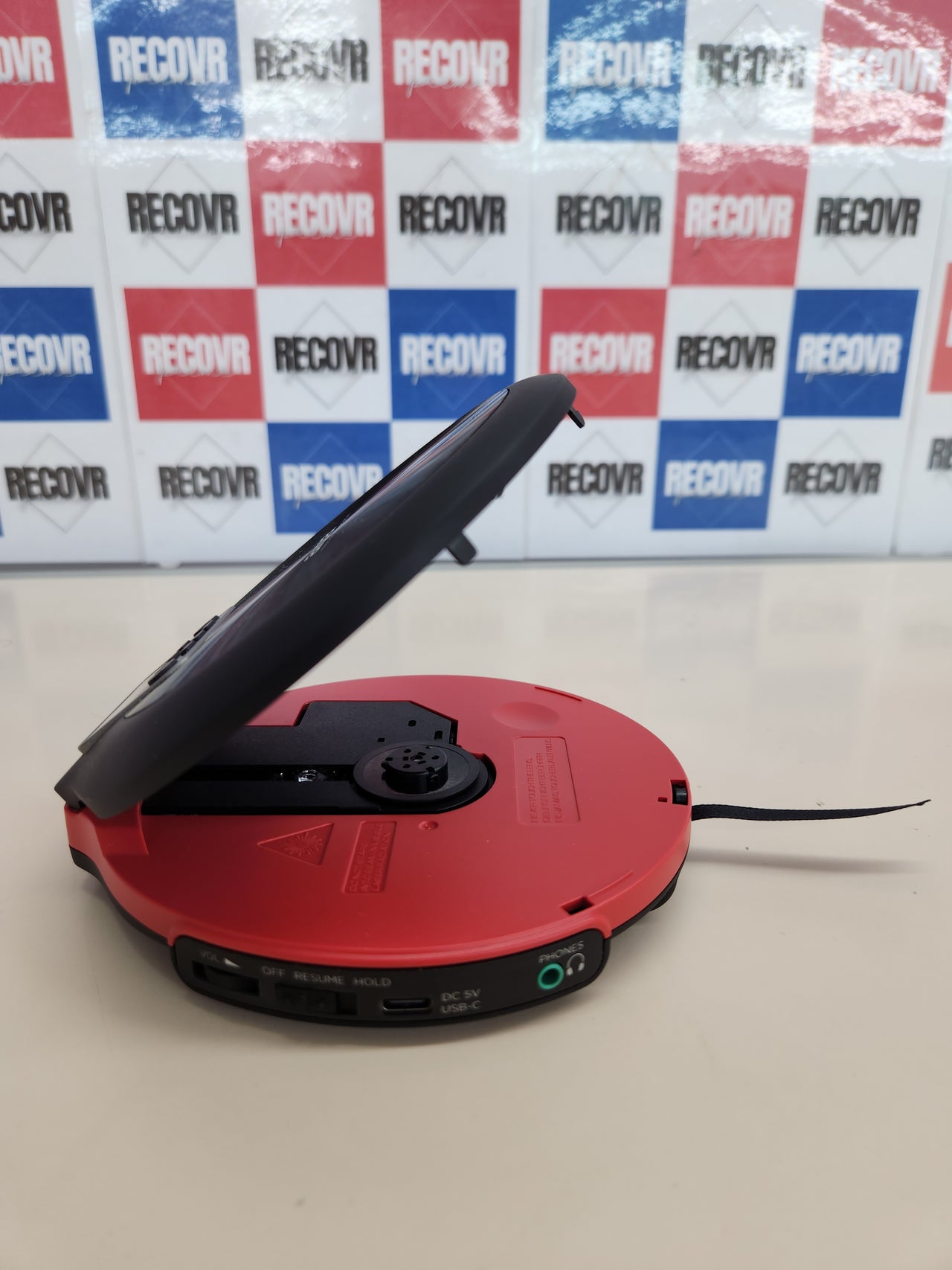 Reproductor CD/MP3 Aiwa Walk rojo portátil
