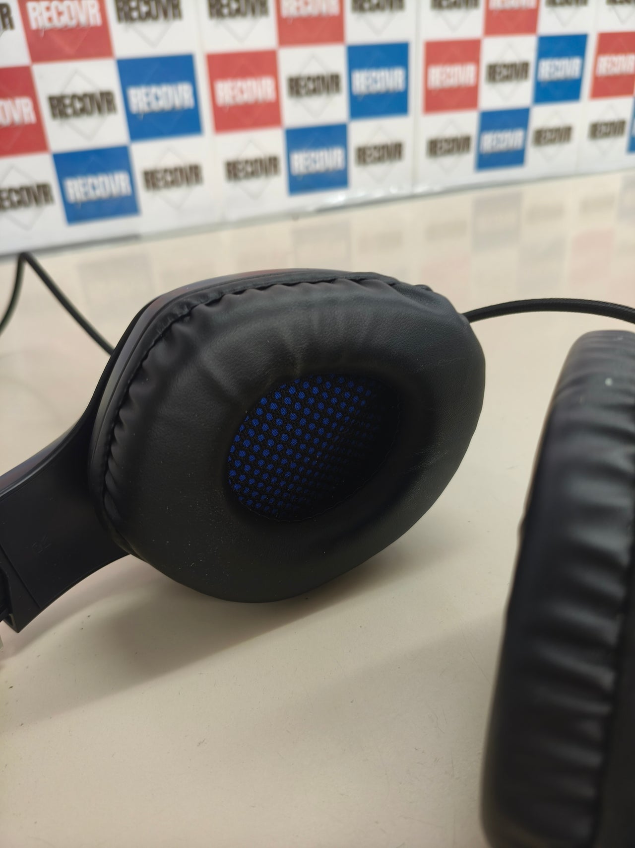 Auriculares gaming Trust Forze para PS4 y PS5