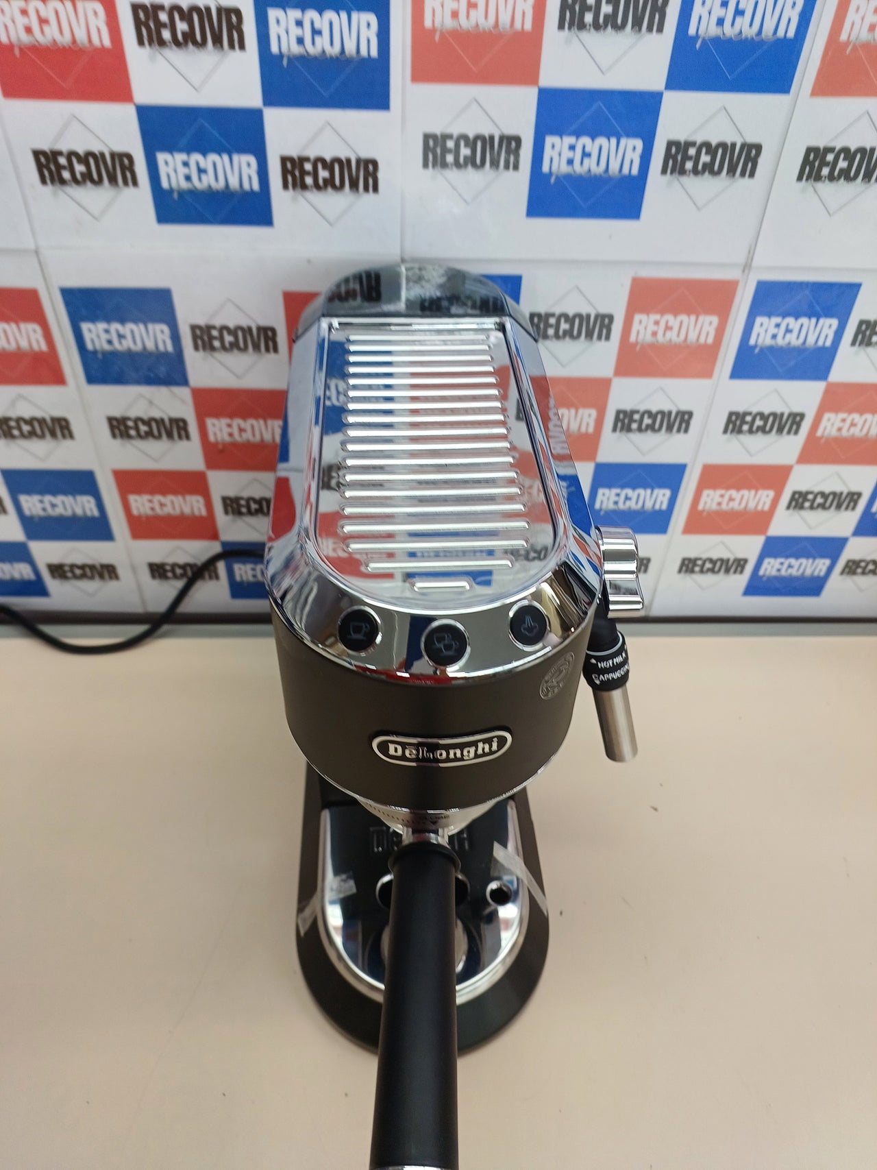 Cafetera espresso compacta 1,3 L – De'Longhi